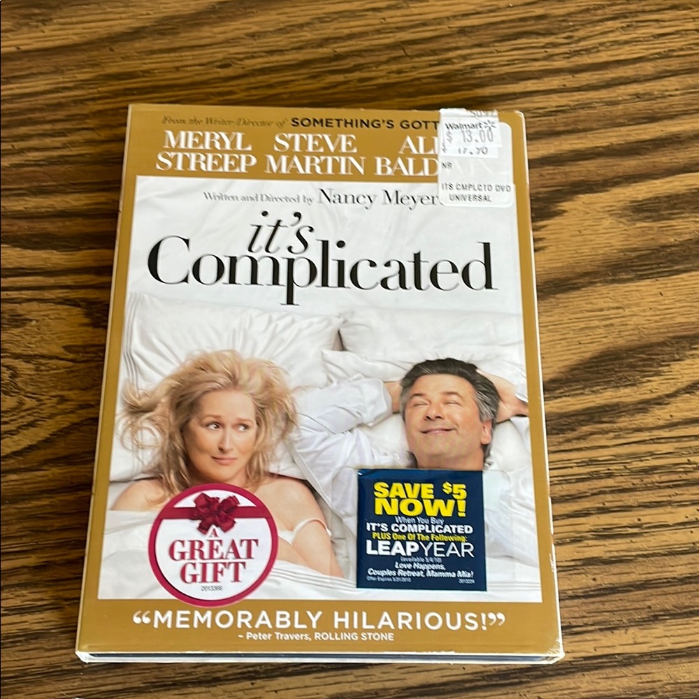 Universal It's Complicated DVD - White and Gold